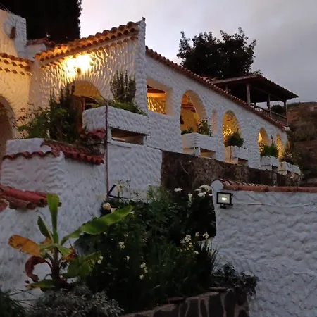 公寓 Arcos Del Laurel *