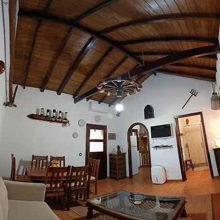 Apartamento Arcos Del Laurel *