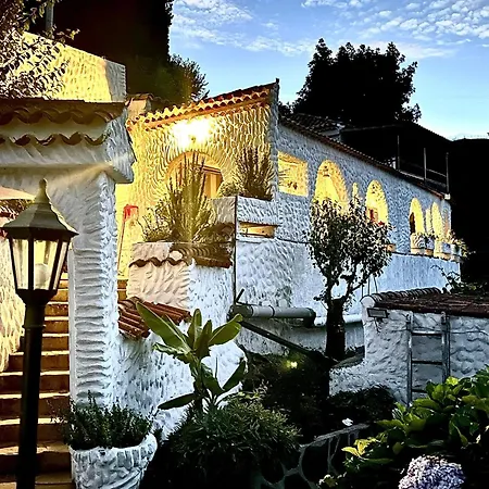 Arcos Del Laurel * Moya