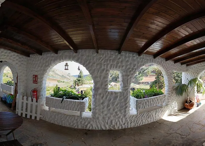 Arcos Del Laurel Apartament